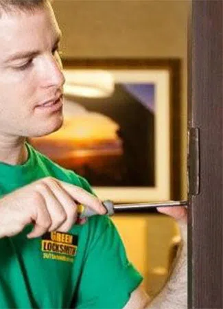Logan Fern Rock PA Locksmith Store, Logan Fern Rock, PA 215-716-9098 - sb-eme